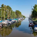 In 49194 Balatonberény