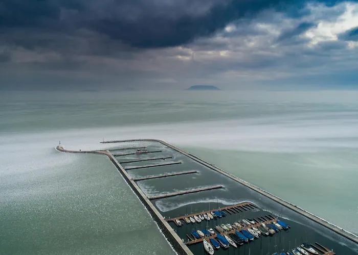 בית נופש In 49194